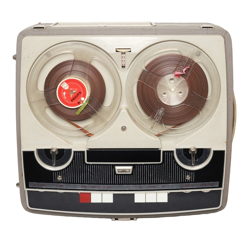 159 - Stellaphone Reel-to-Reel Tape Recorder.