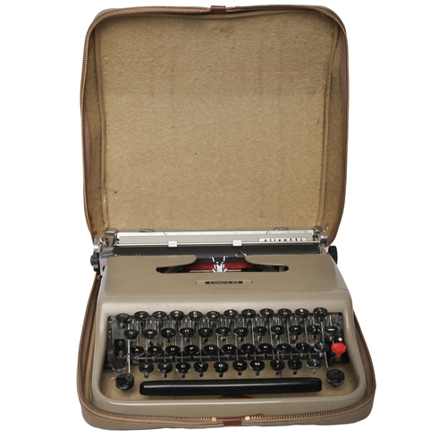 179 - Olivetti Lettera 22 Portable Typewriter in Carry Case.