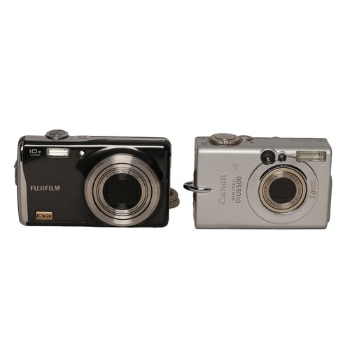 124 - Two Digital Compact Cameras: Untested
Canon Digital IXUS500
Fujifilm Finepix F70 EXR