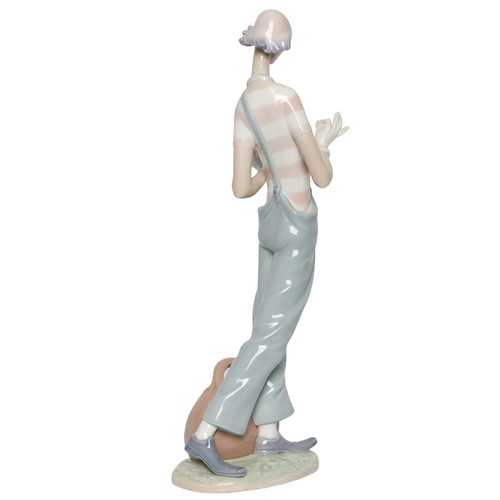 23 - Lladro Clown in Love - No. 6997. In original box. Perfect condition with no signs of any damage.