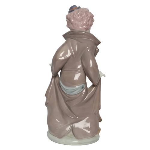 52 - Lladro 'Surprise' Figurine. No. 5901. In original box. Perfect condition with no visible signs of da... 