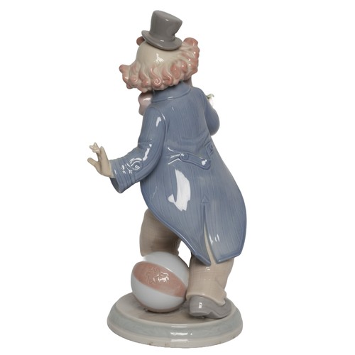 55 - Lladro For a Smile. No. 6937. In original box. In perfect condition with no visible signs of damage.