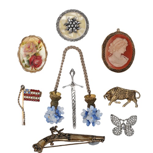 59 - Collection of Costume Vintage Brooches and a Costume Cameo Locket. Includes a Miracle Flintlock Pist... 