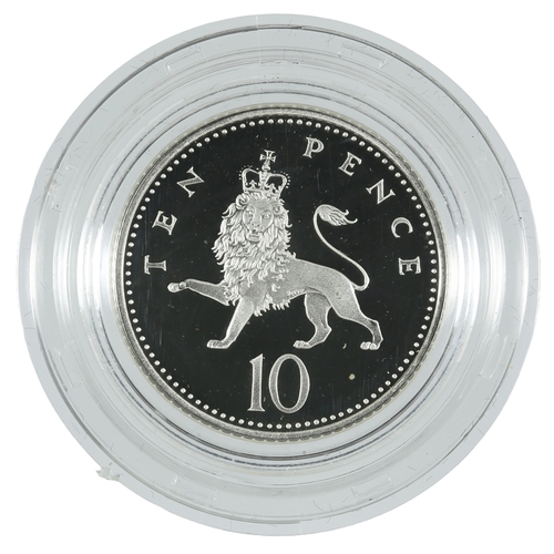 9 - Elizabeth II Silver Proof Piedfort Ten Pence Coin. 1992. FDC. In presentation box.