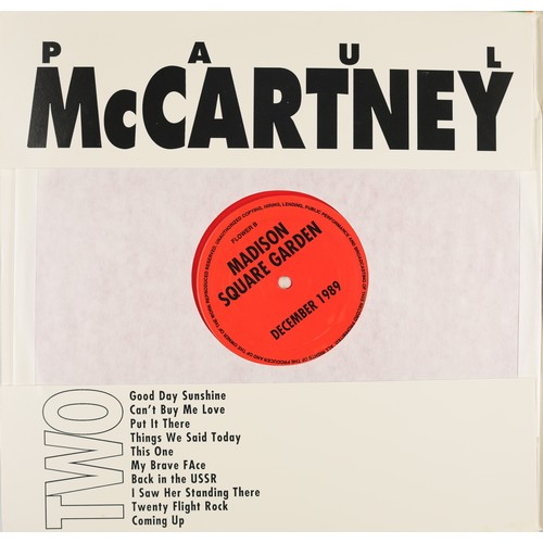 177 - Paul McCartney Unofficial Releases

Madison Square Garden - 1989 World Tour 3 x disc set. 1 x transl... 