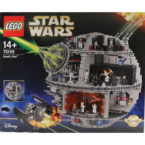 89 - Brand New Lego Star Wars Death Star. 75159.

The plastic tape that seal has become unstuck and the b... 