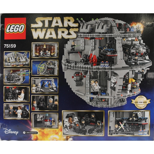 89 - Brand New Lego Star Wars Death Star. 75159.

The plastic tape that seal has become unstuck and the b... 