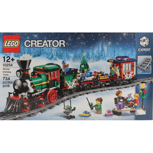 90 - Brand New Lego Creator Winter Holiday Train. 10254. Item may show signs of shelf wear, but is still ... 