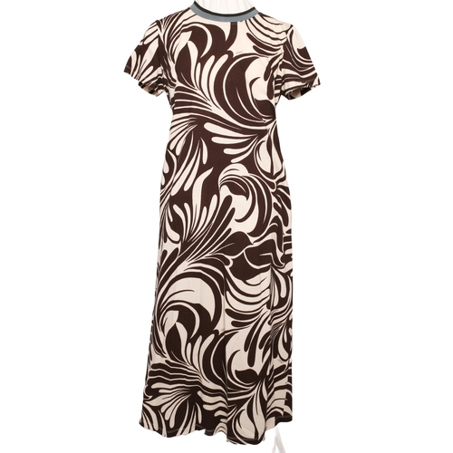 187 - La DoubleJ 'Sporty Swing Dress'. Size XXL. Brown and cream coloured pattern. Pre-loved but lots of l... 