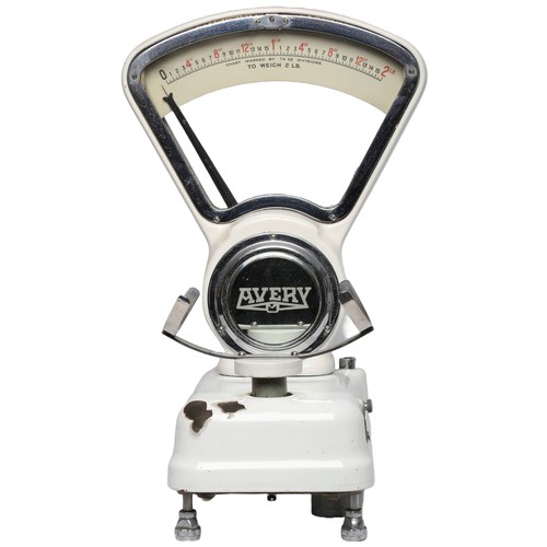 98 - Set of Vintage Avery Shop Weighing Scales. Up to 2lbs. Collection only.