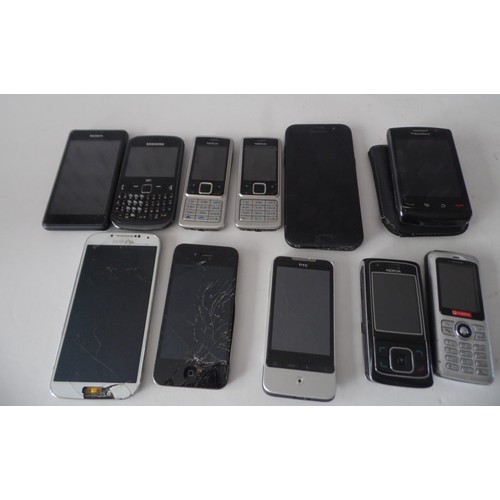201 - 11 RETRO MOBILE PHONES 
1x Blackberry with cover, 1 x iPhone (cracked screen), 3 x Samsung (one with... 