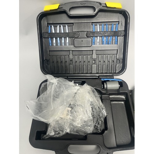 20 - COUGAR 630W Jigsaw Model CGCD24H-PJ630L and Accessories. A Collection of items including a grey and ... 