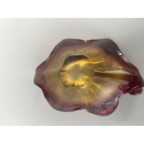 28 - Mid-Century Murano Style Art Glass Centerpiece Bowl, Red and Amber. A single Mid-Century Modern art ... 