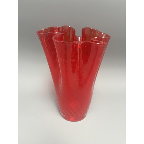 30 - LSA International Red Art Glass Trumpet Vase with Ruffled Rim.
A single contemporary art glass vesse... 