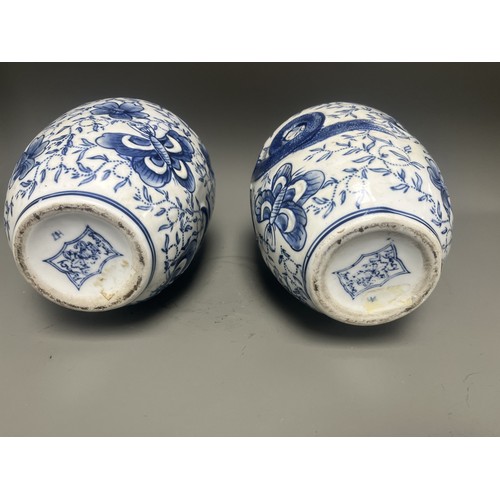 49 - A Pair of Mason Ironstone China Vases from the late 19th/ early 20th century. Regency Ironstone mark... 