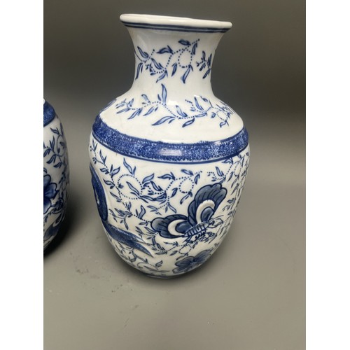 49 - A Pair of Mason Ironstone China Vases from the late 19th/ early 20th century. Regency Ironstone mark... 