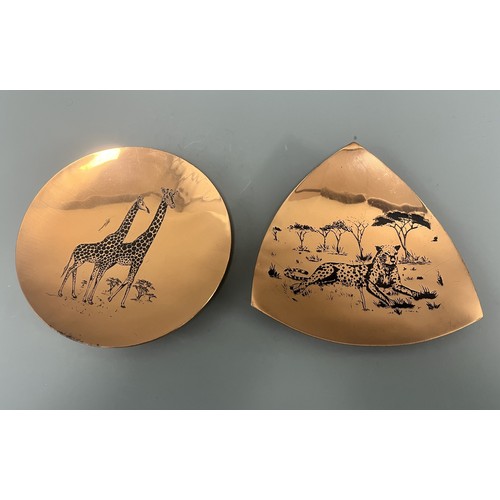 Lot 90        