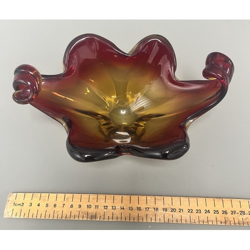 28 - Mid-Century Murano Style Art Glass Centerpiece Bowl, Red and Amber. A single Mid-Century Modern art ... 