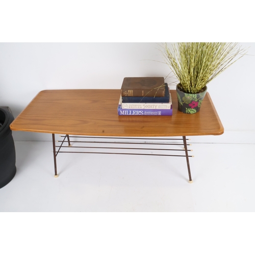 20 - Mid-Century Italian Coffee Table Attributed to Mobili Pizzetti