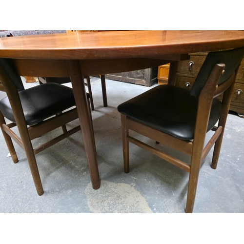 7 - Hans Olsen Style Danish Modern Roundette Teak Dining Suite, Four Pieces