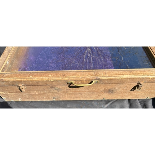 10 - Vintage Jewellery Display Cabinet Measuring Approx 80cm x 80cm