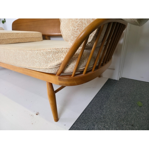 35 - Ercol Studio Couch Model 355 Studio Couch Lucian Ercolani