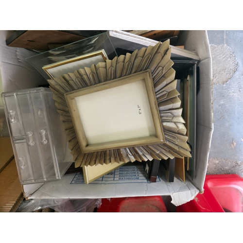 Lot 52        