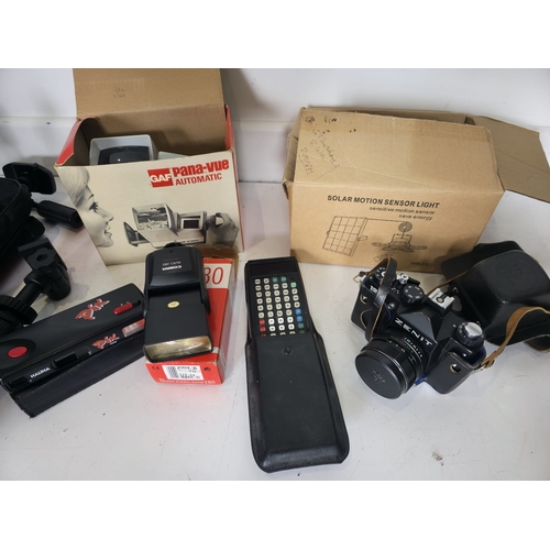 131 - Mixed Cameras, Accessories and Electronics