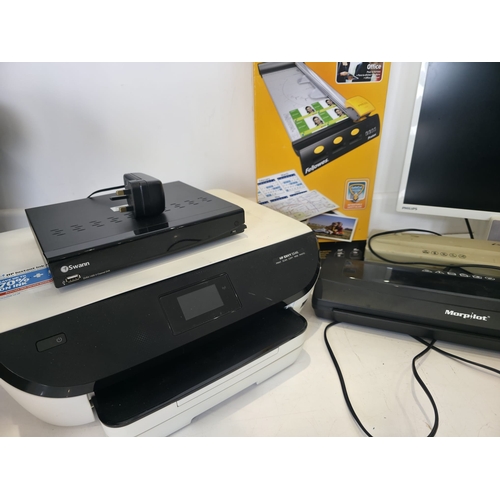 132 - Mixed Office Equipment, Electronics and Appliances + Viera 40