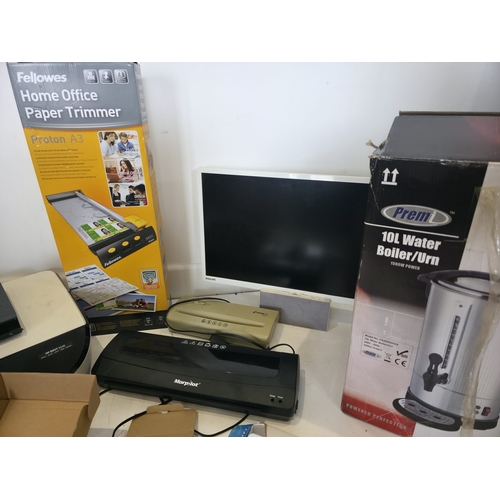 132 - Mixed Office Equipment, Electronics and Appliances + Viera 40