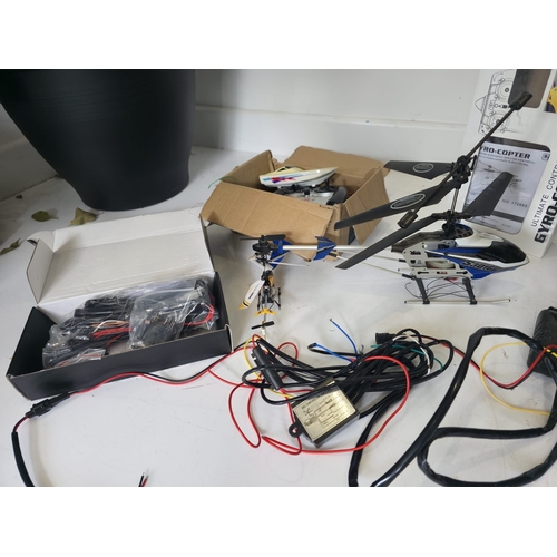 133 - Mixed RC Vehicles, Helicopters and Accessories