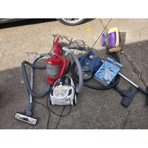 135 - Assorted Vacuum Cleaners & Steam Cleaner