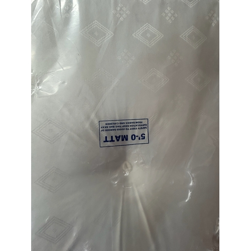 146 - Brand New Sealed King Size Tufted Damask Mattress - Orthopaedic Luxury Memory Foam