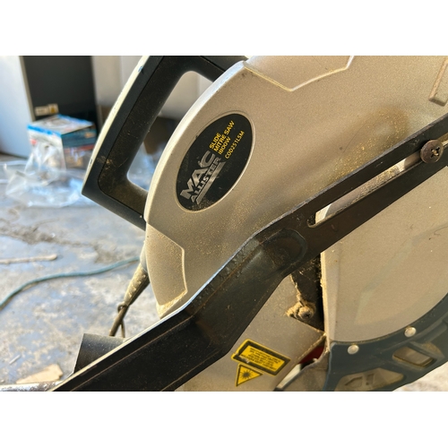20 - Macallister 1800w Bench Mitre Saw - Working