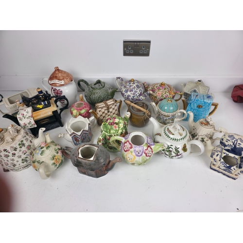 208 - Good Quantity of Sadler Novelty and Themed Teapots