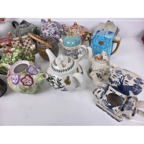 208 - Good Quantity of Sadler Novelty and Themed Teapots