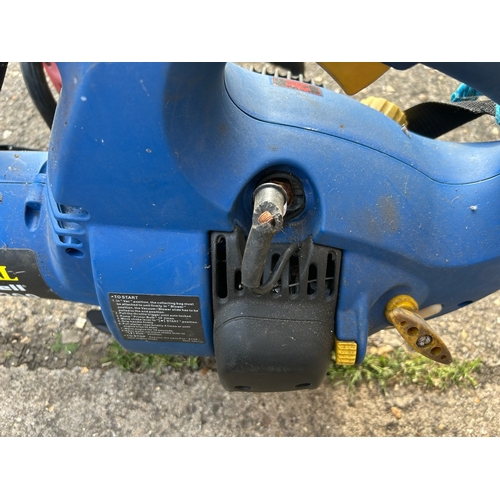 23 - Petrol CSP Chainsaw and Einhell Royal 3200 Petrol Leafblower - Spares or Repair
