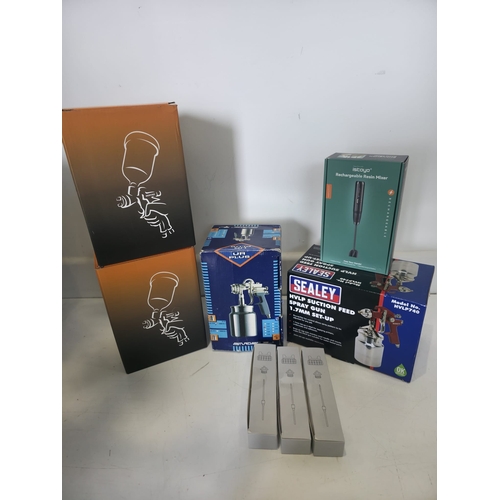 31 - Beetro Gravity fed Spray Guns and others, Mixing Tools and Workshop Accessories