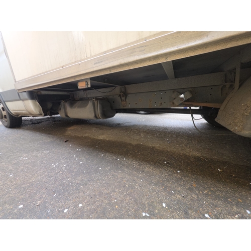 4 - Iveco 35C15 Luton Van with Tail-Lift - Starts and Drives Fine
