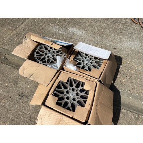 8 - Set of Three Jeep Alloys Wheels