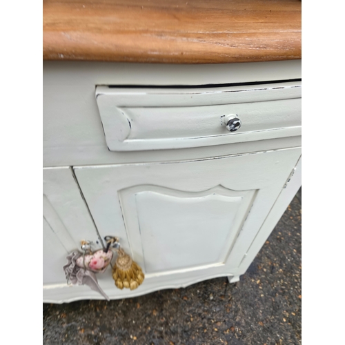 90 - Pine Country Dresser with Plate Rack