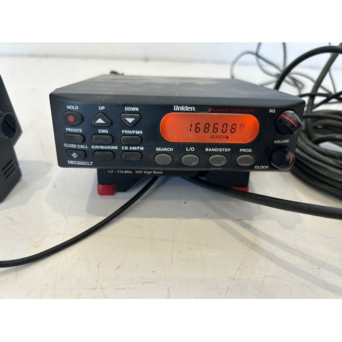 122 - CB Uniden UBC355CLT Base/Mobile Scanner Powers on fine but untested