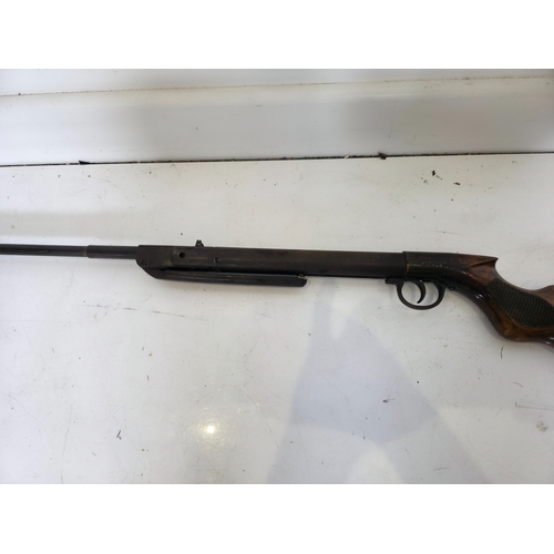 1 - Vintage Break Barrel Air Rifle â