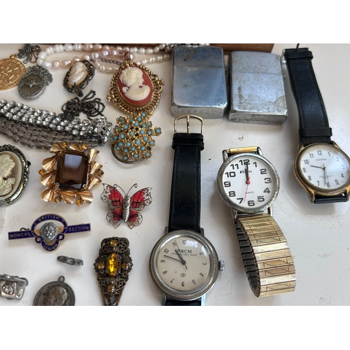 36 - An interesting lot of quality, largely costume jewellery with some silver charms that test as 925 St... 