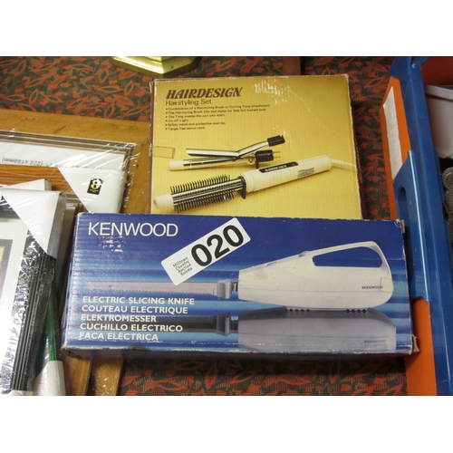 20 - Kenwood carving knife and hair style set.