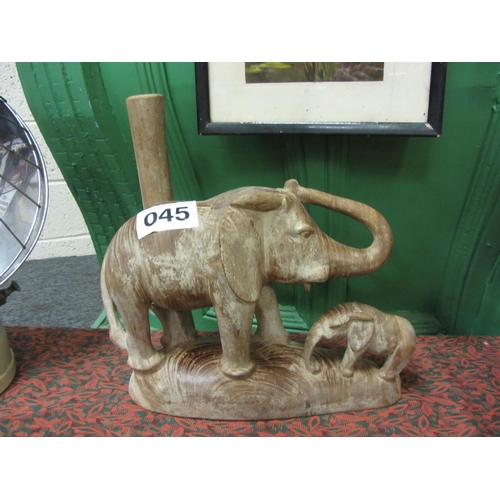 45 - Large Mother and Baby elephant. Height of large Elephant - 26cm, L:34ccm.