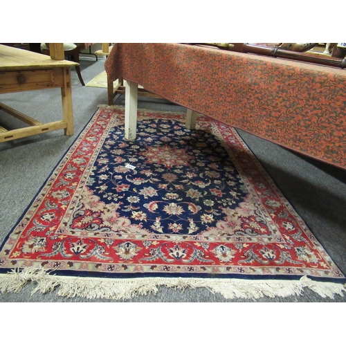 200 - Large wool rug 215cm x 138cm.