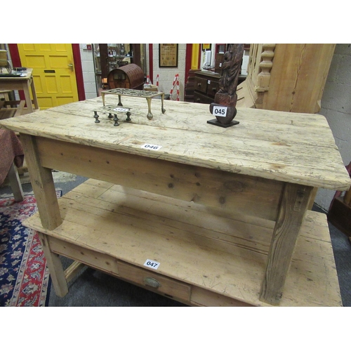 46 - Very fine Antique stripped pine plank top coffee table.  Top:132cm x 81cm.