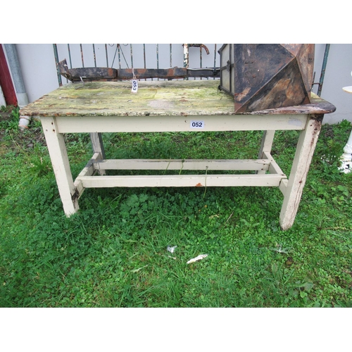 52 - Good Antique pine double stretcher base farmhouse kitchen table.  Top:145cm x 67cm.