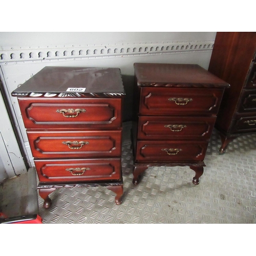 602 - Pair of mahogany bedside chest with 3 drawers.  H:65cm, Top:40cm x 40cm.